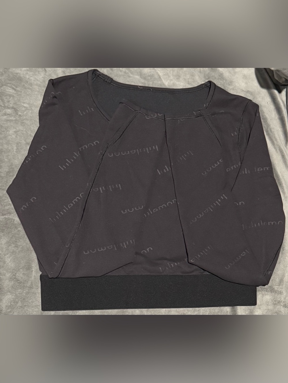 Lululemon Wunder Train Cropped Long Sleeve Gold Logo Special Edition Sz 8 EUC